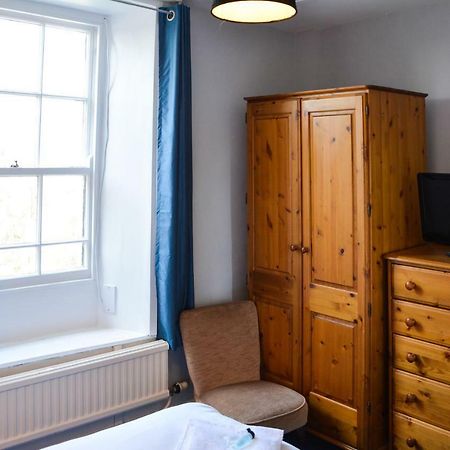 Llanerch Inn لاندريندود ويلز المظهر الخارجي الصورة